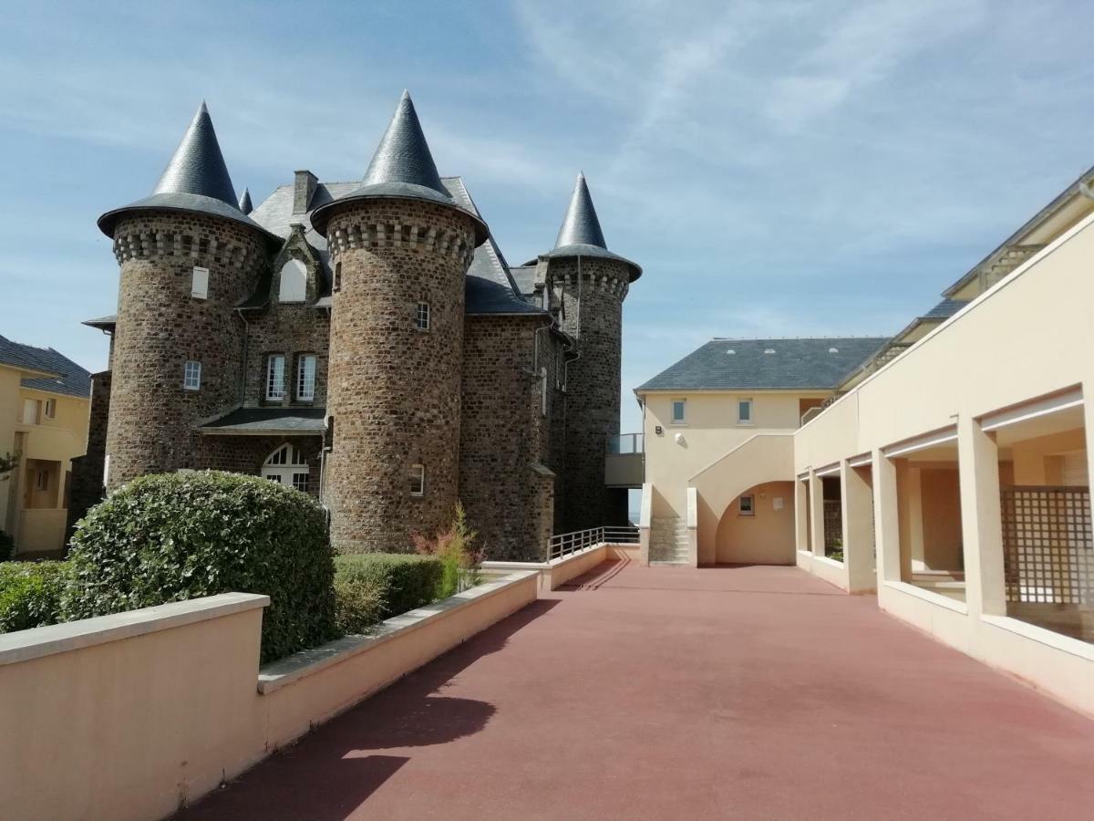 Les Terrasses Du Chateau Barneville-Carteret Buitenkant foto